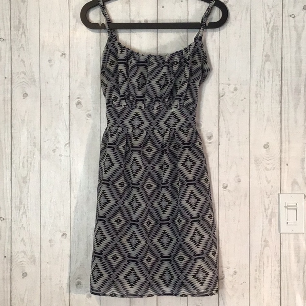 GUC Women’s M BeBop Sundress